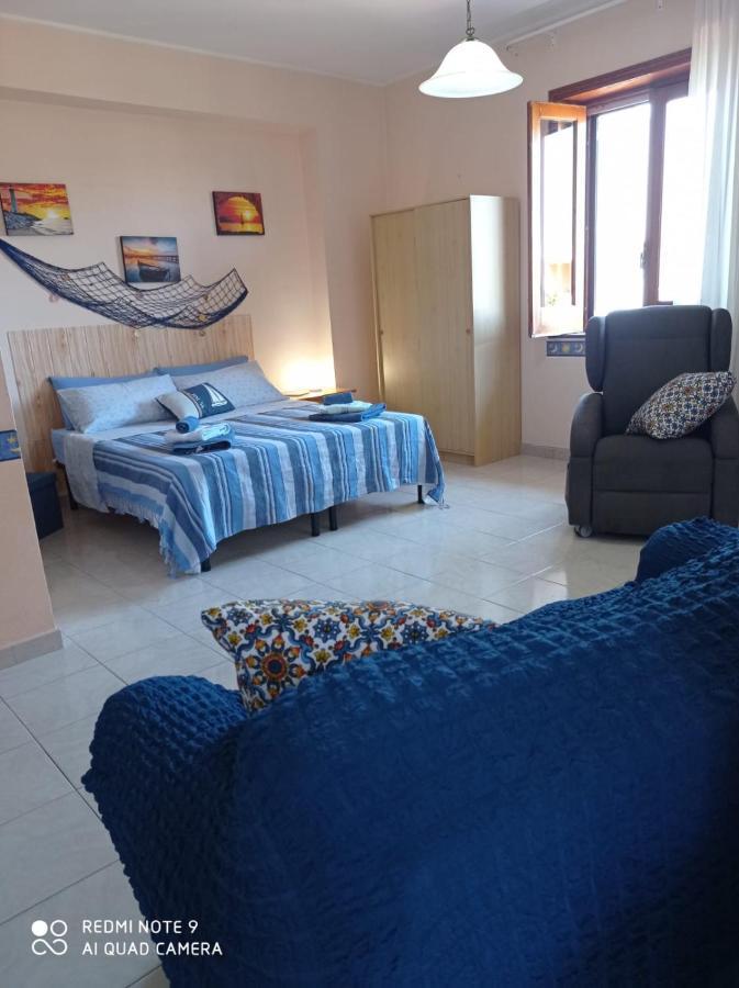 Frontemare Rooms Милаццо Экстерьер фото