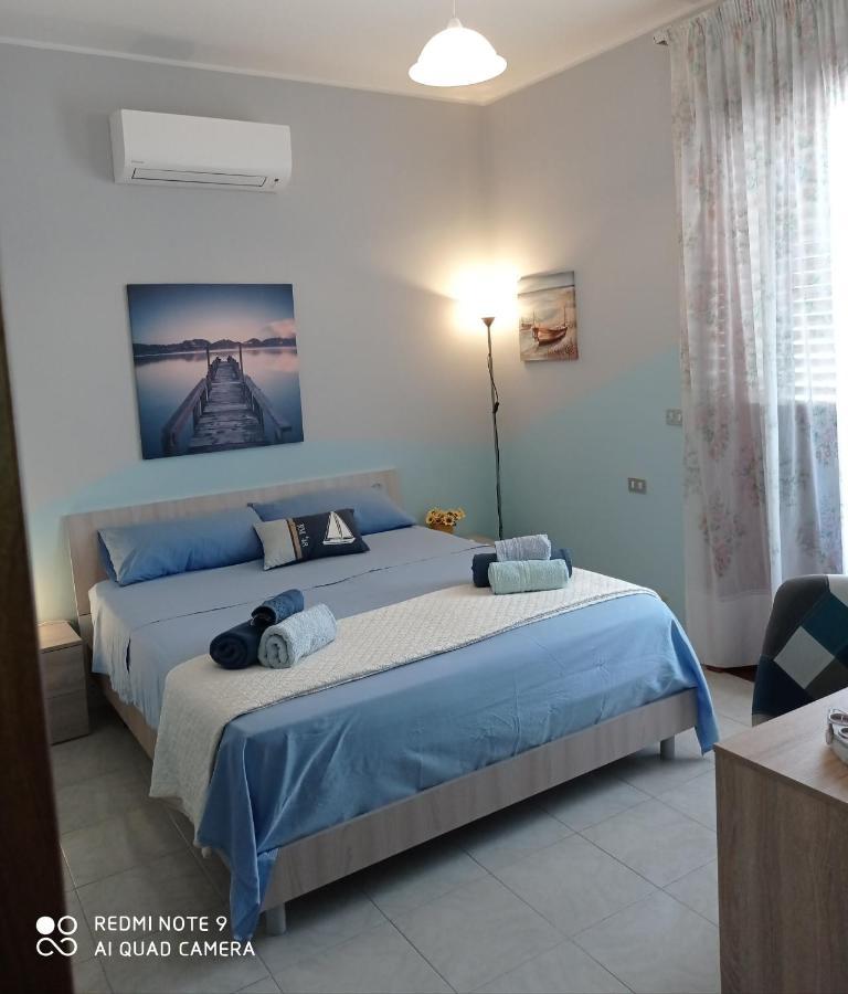 Frontemare Rooms Милаццо Экстерьер фото